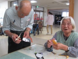 何してるの