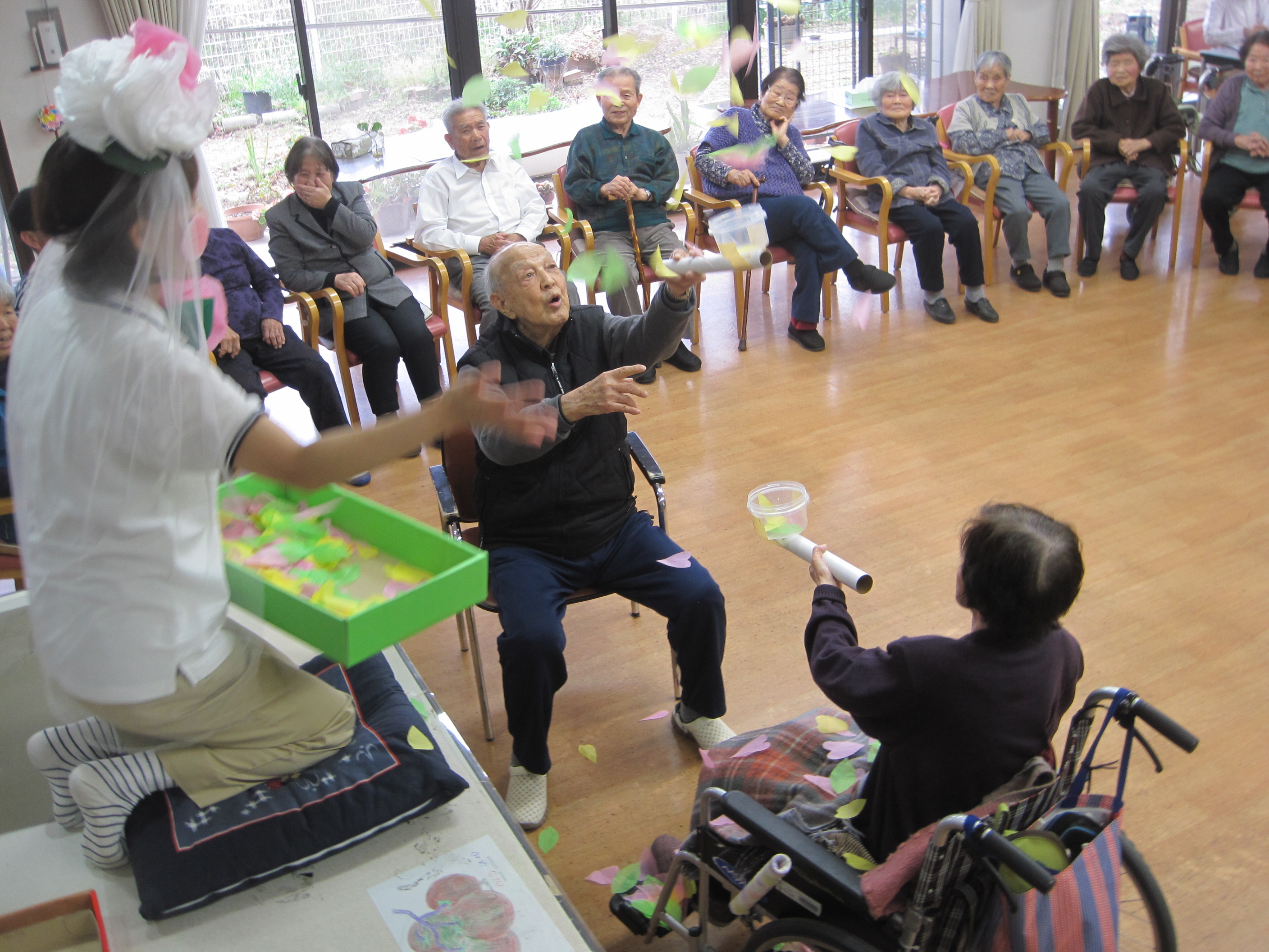 ✿花吹雪ゲーム✿ | 弘恩苑デイサービスセンター