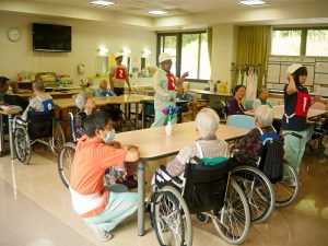 利用者さんの状態を見ながら訓練